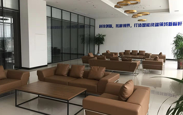 強大的幕后團隊